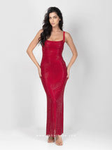 Κόκκινο μακρύ φόρεμα με στρας και άνοιγμα στην πλάτη