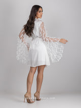 Λευκό κοντό νυφικό σετ ρόμπα με πούπουλα και νυχτικό