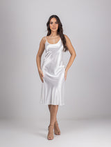 Λευκό νυφικό σετ με τούλινη oversized μακριά ρόμπα