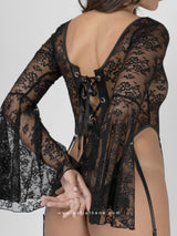 Μαύρο δαντελωτό κορμάκι με μακριά μανίκια και ζαρτιέρες