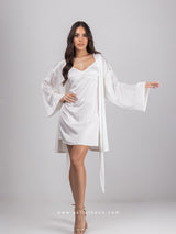 Λευκό σατέν σετ με ρόμπα & κοντό νυχτικό