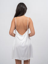 Λευκό σατέν σετ με ρόμπα & κοντό νυχτικό