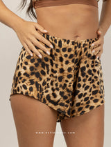 Σατέν σορτσάκι πιτζάμας με animal print και λάστιχο μέσης 