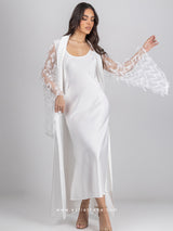 Λευκό νυφικό σετ ρόμπα με πούπουλα