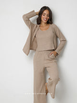 NINA BEIGE