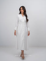 Νυφική ρόμπα με ανοιχτή πλάτη