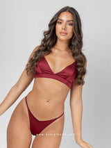 Μπορντό ρόμπα με ζώνη, bralette και εσώρουχο